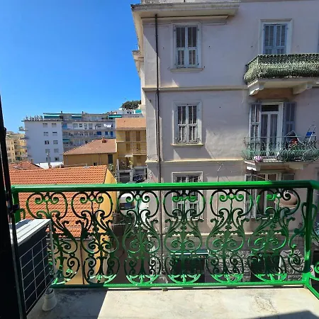 Lägenhet Cozy Flat Sanremo